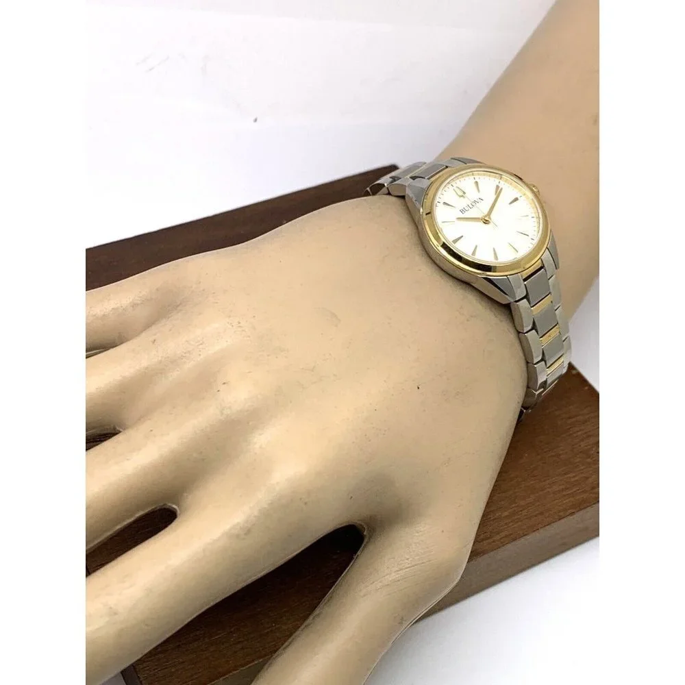 Bulova Women's Watch 98L277 Quartz 28mm Two Tone Stainless Steel Bracelet